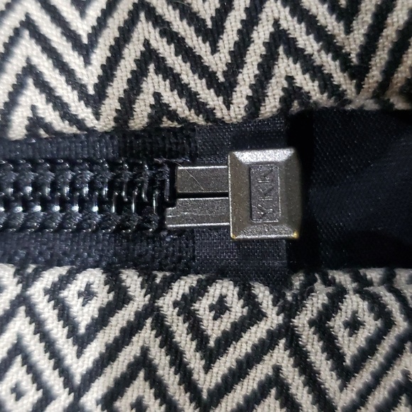 Blaze size 8 - Picture 16 of 16